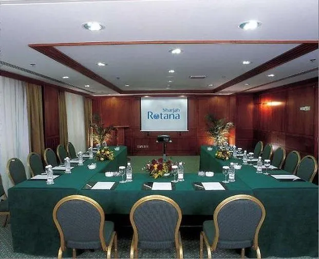 Swiss-Belhotel Шарджа Отель